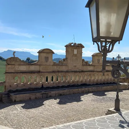 A Casa Do Caliaru- Centro Sicilia-leonforte Leonforte